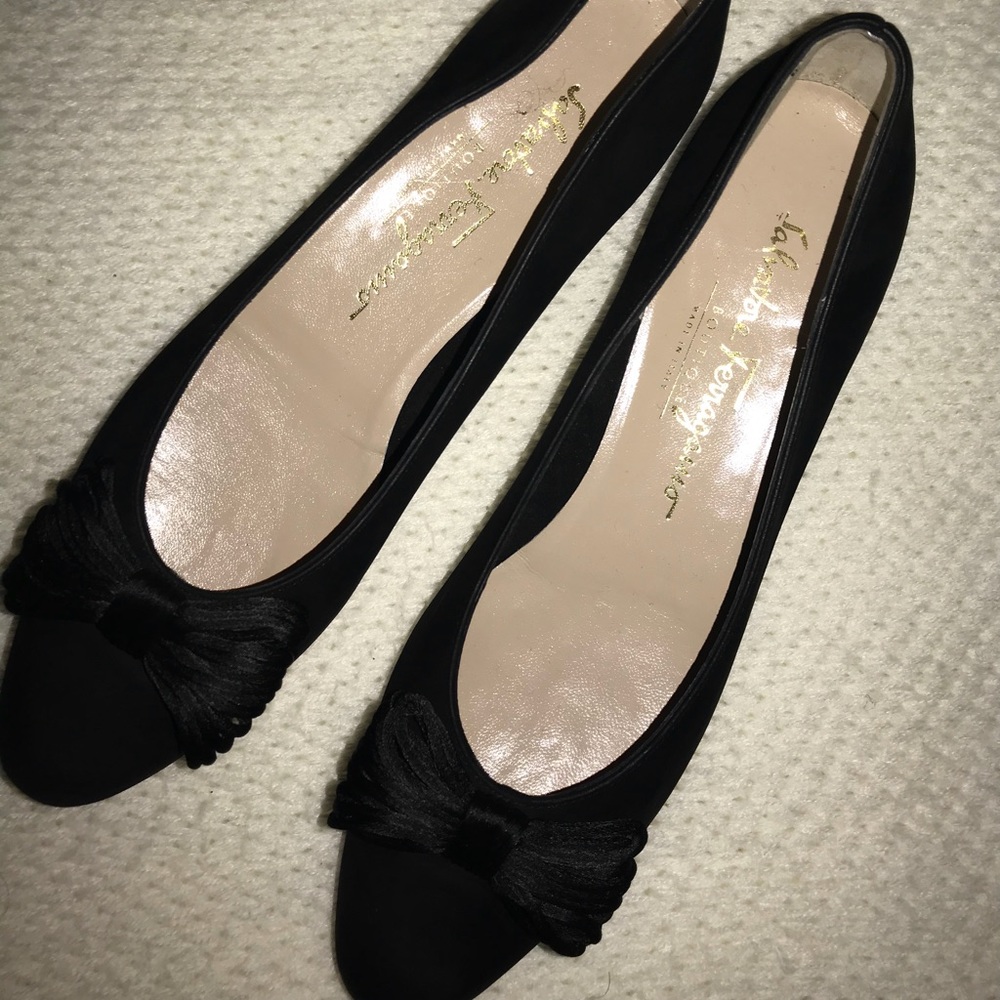 ⚜️Ferragamo Flats⚜️