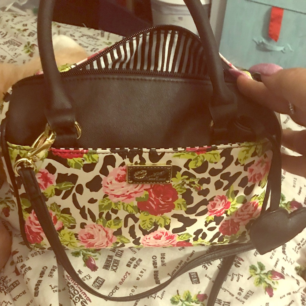 Betsey Johnson tote Satchel