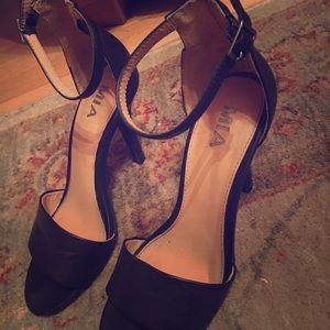 MIA Black Heels