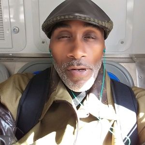 Meet your Posher, Wayne