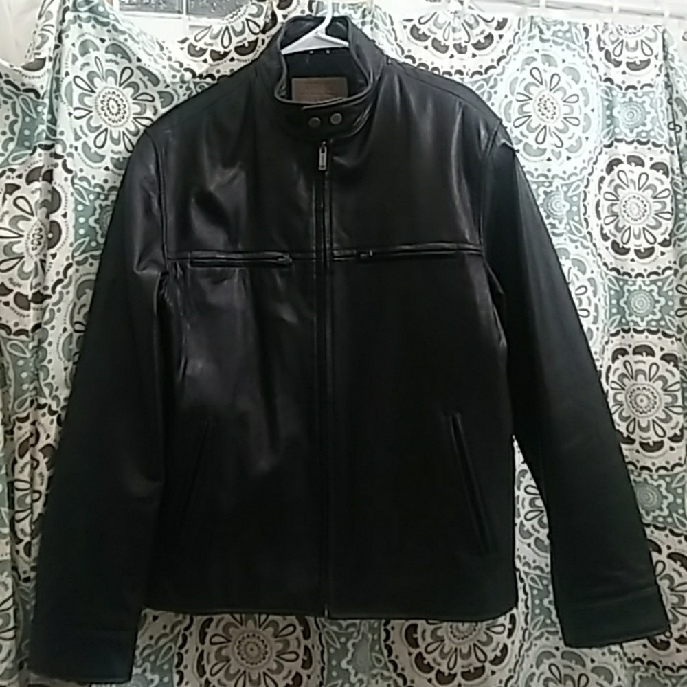 GUESS mens leather jacket