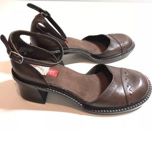 Espirit vintage chunky heels Mary Jane shoes