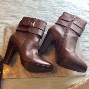 Zara $189 leather platform boots size 7