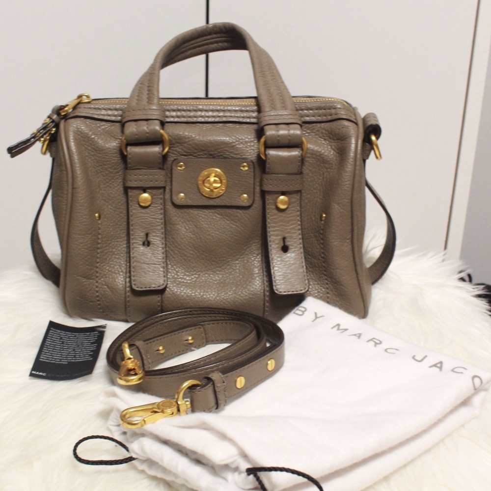 Marc Jacobs satchel/ crossbody (taupe)
