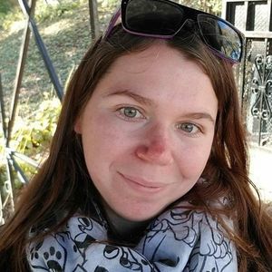 Meet your Posher, Annette