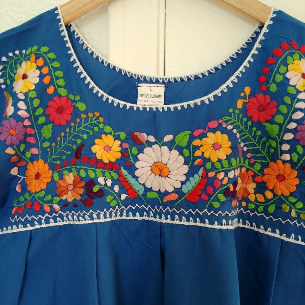 Size Large Mexican Embroidered Floral Blue Top
