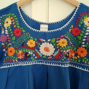 Size Large Mexican Embroidered Floral Blue Top