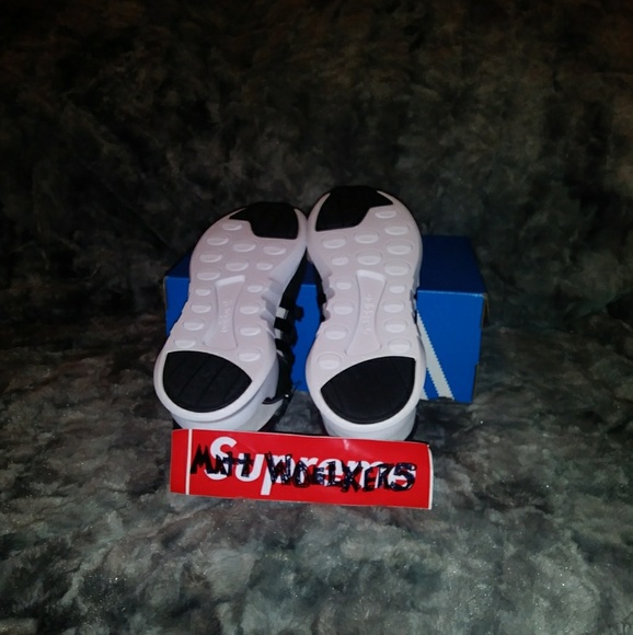 Rare New 11 Adidas EQT Pride Edition Black Multi - Picture 2 of 4