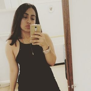 Meet your Posher, Isabel