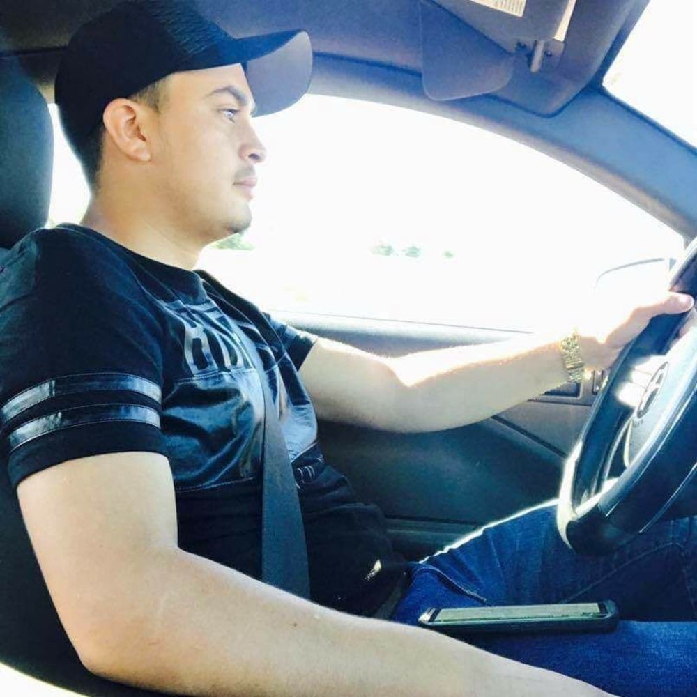 Meet your Posher, Alex misael