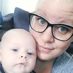 Meet your Posher, Iona