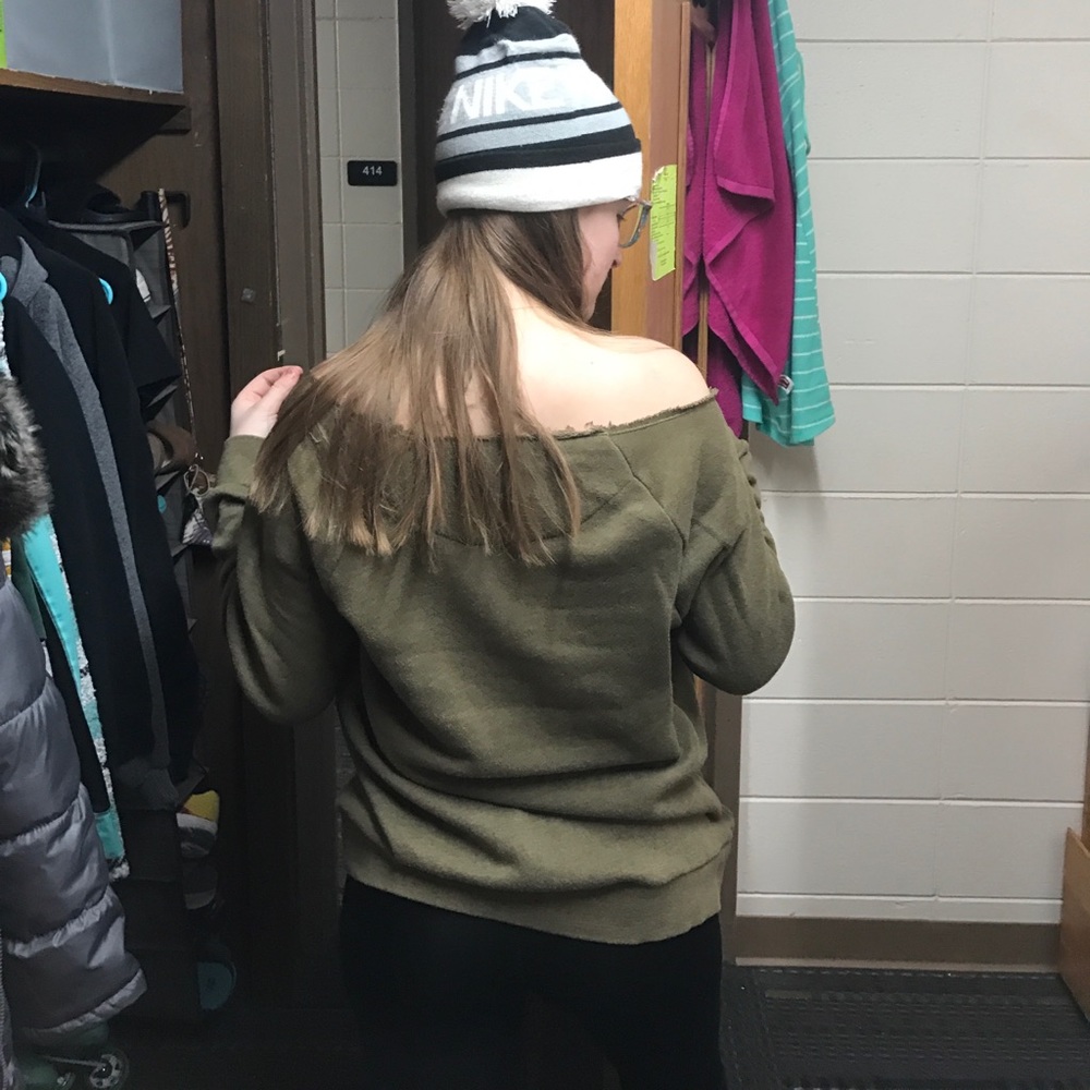 Sweater - Picture 2 of 2