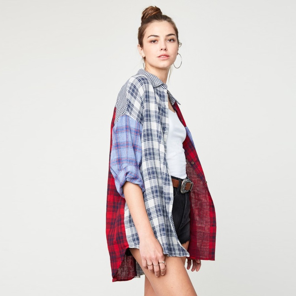 Multi Color Plaid Button Up Top - Picture 2 of 5