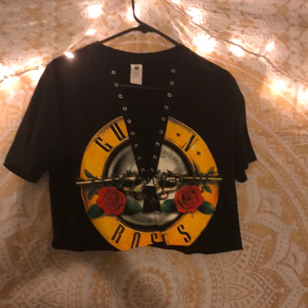 Lace up Gun roses cropped top