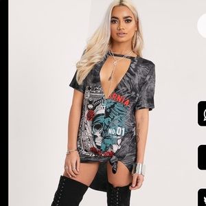 CYBER SALE‼️NWOT Pretty Little Thing Graphic Dress