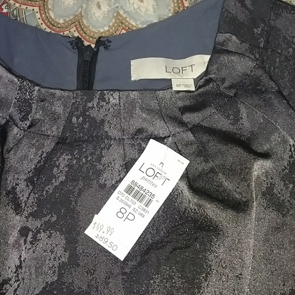 NWT LOFT grey & black classy dress, size 8P. - Picture 5 of 5