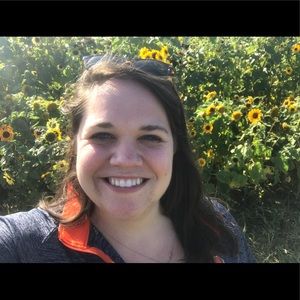 Meet your Posher, Holleigh