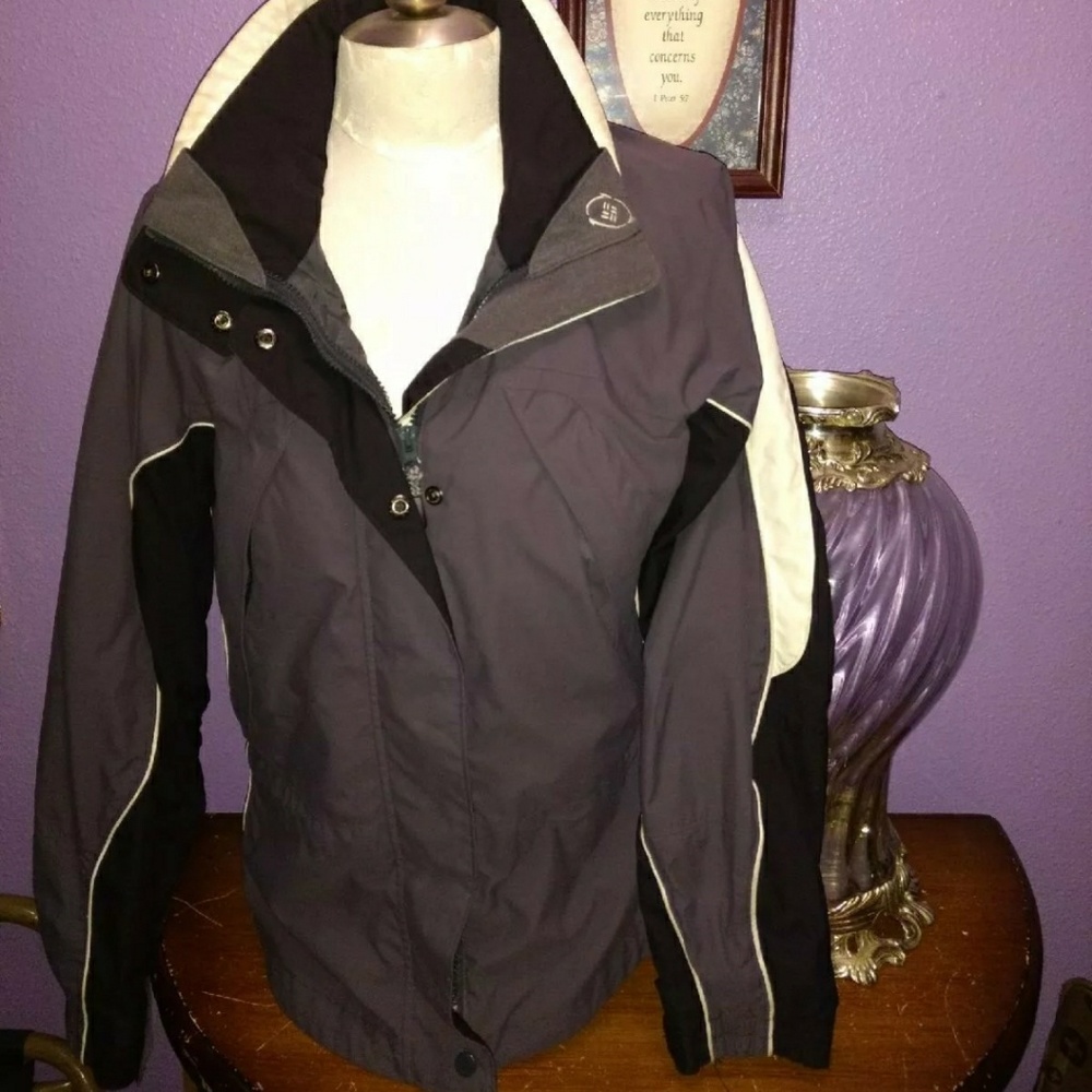 💟SOLD Woman's Columbia Jacket