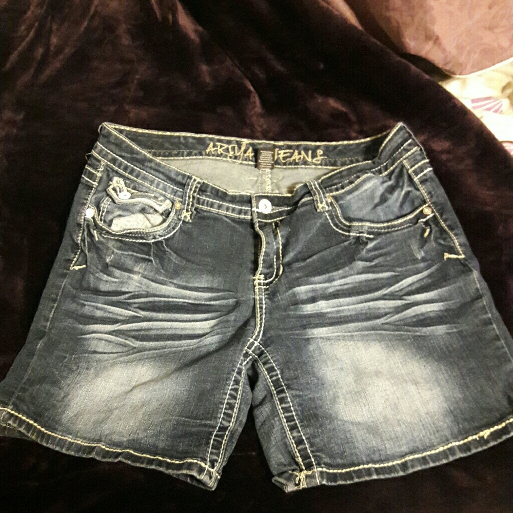 Ariya Jean Shorts