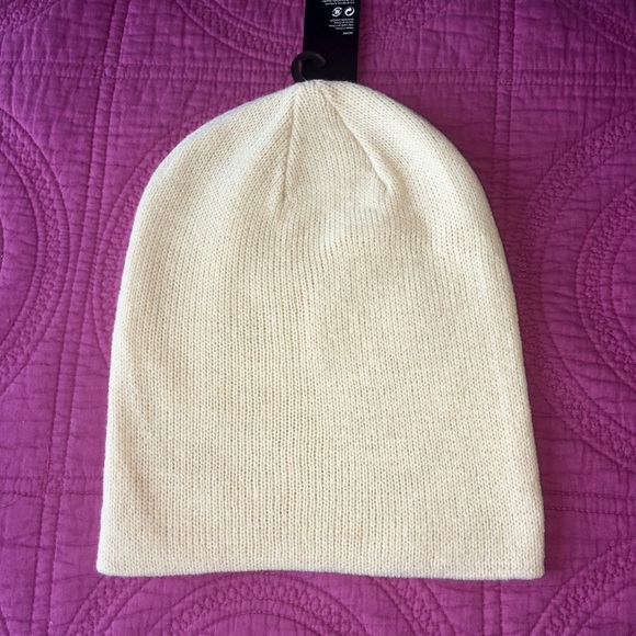 H&M Accessories - NWT H&M Beanie Winter Hat