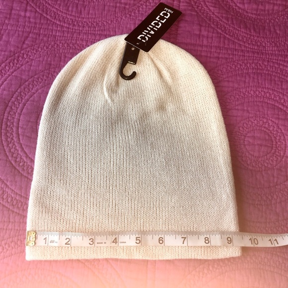 NWT H&M Beanie Winter Hat - Picture 2 of 4