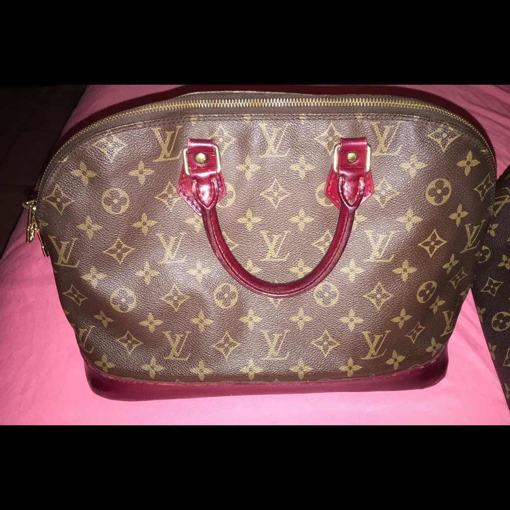 LOUIS VUITTON ALMA BAG