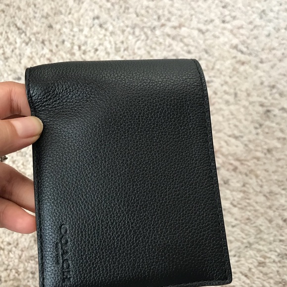 $175 NWT Coach Men Compact ID  Wallet - Picture 3 of 8