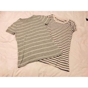 🎉‼️Bundle of 2 short sleeved tees‼️🎉