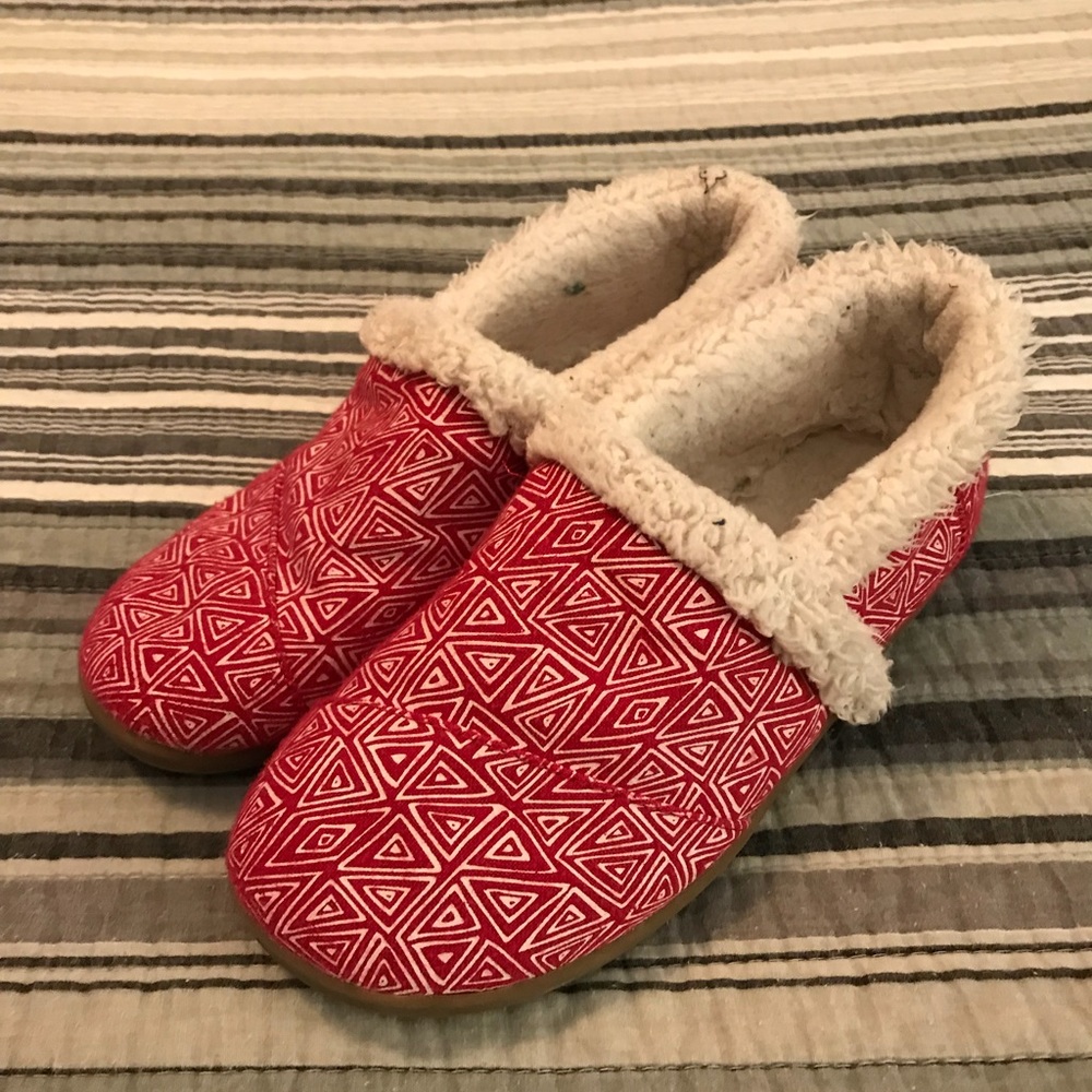 Toms House Slippers, Size 3