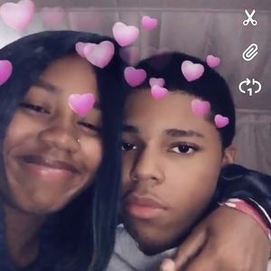 Meet your Posher, Kiya &