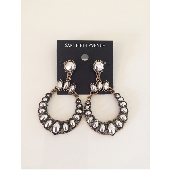 🚫SOLD Saks 5th Ave Antique Gold Silver Earrings - Picture 8 of 8