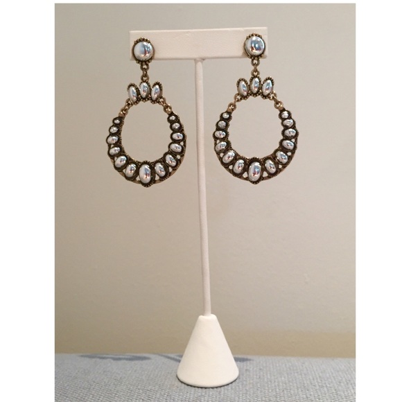 🚫SOLD Saks 5th Ave Antique Gold Silver Earrings - Picture 7 of 8