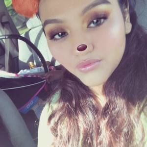 Meet your Posher, Alondra