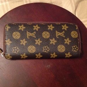 Checkbook wallet