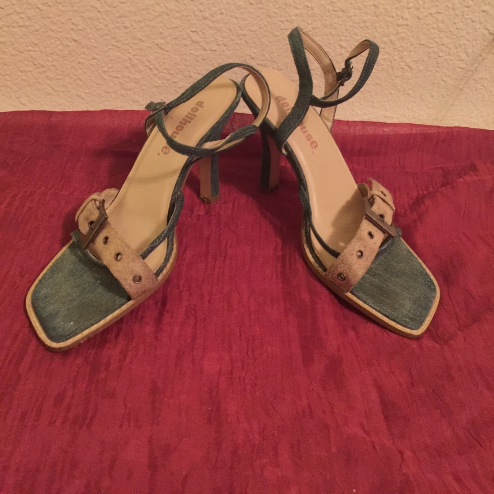 Open toe heels