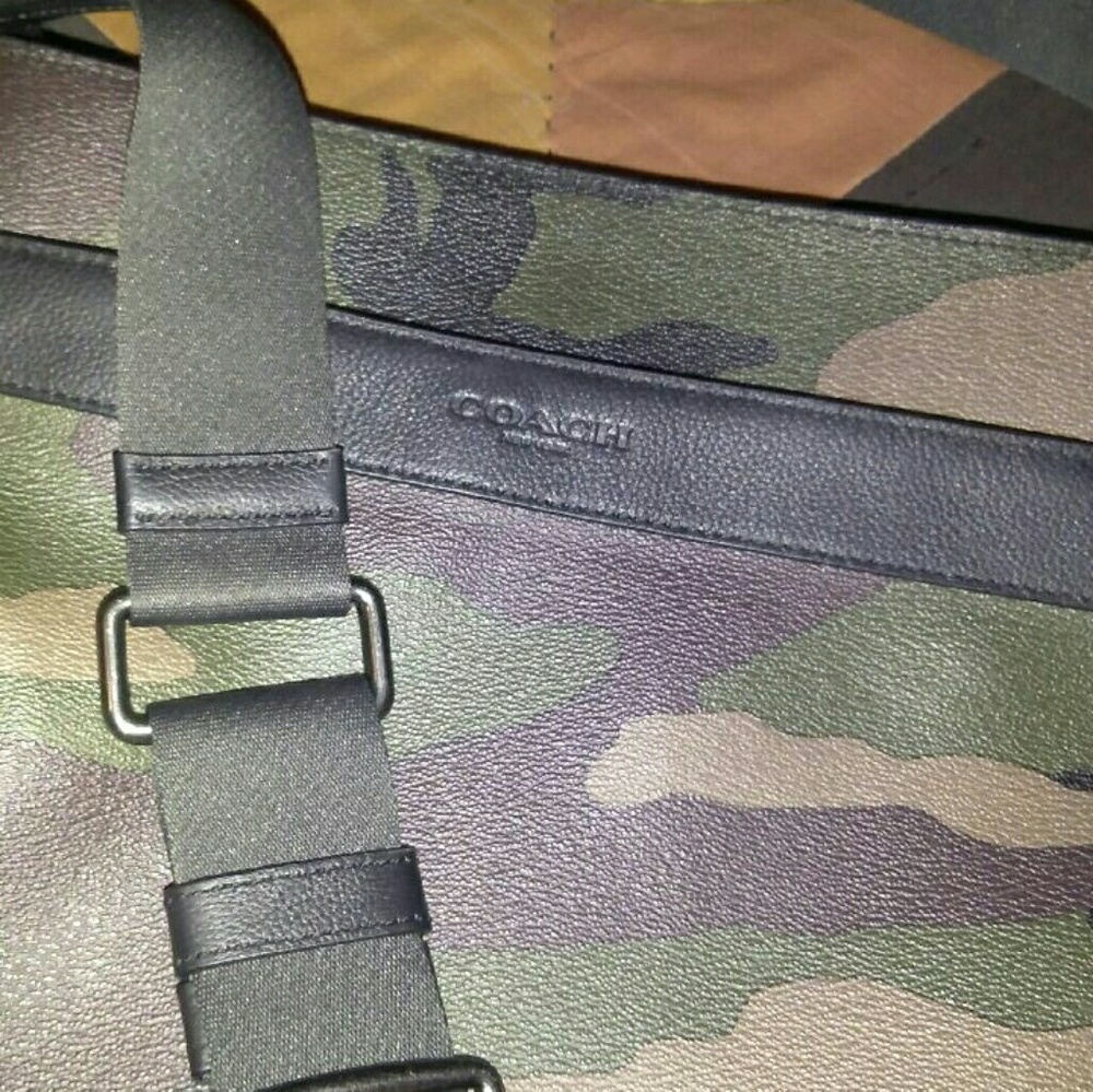 Coach messenger bag