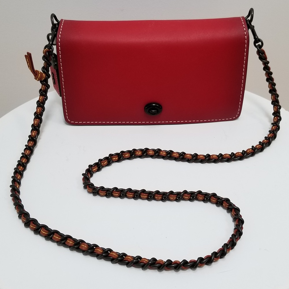 Coach Chain Strap Crossbody Bag Dinky