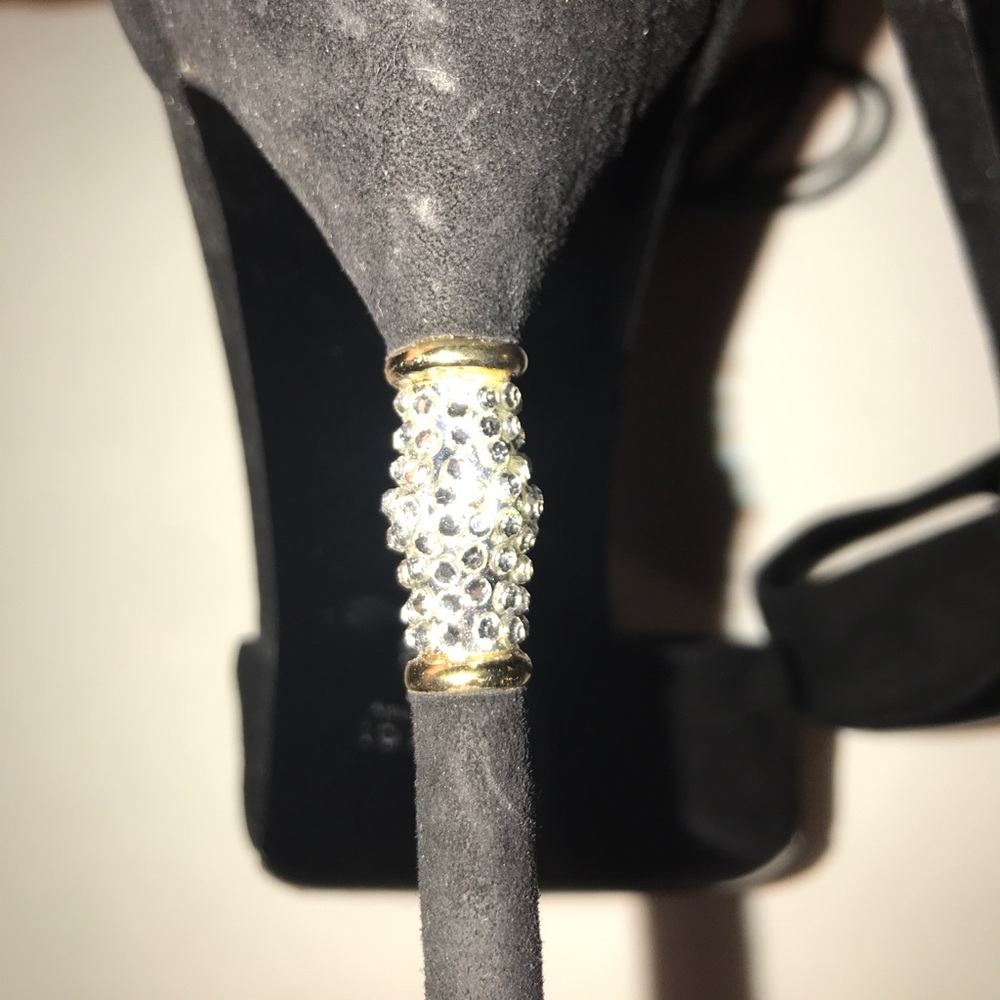 Authentic Gucci Blk lace up suede crystal heels - Picture 3 of 7