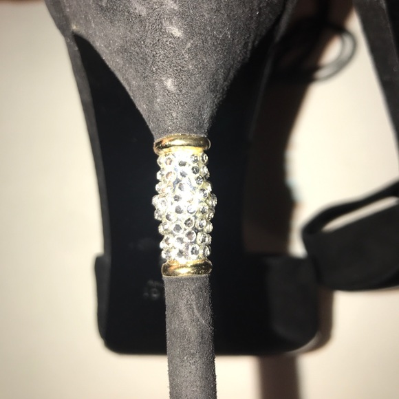 Authentic Gucci Blk lace up suede crystal heels - Picture 3 of 7