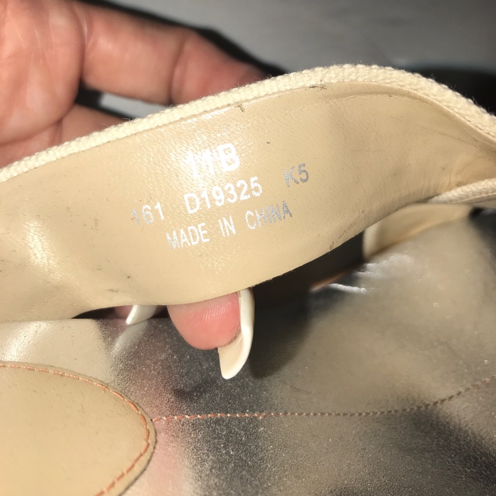 G Series Cole Haan shoes with beautiful crystals - Picture 5 of 8