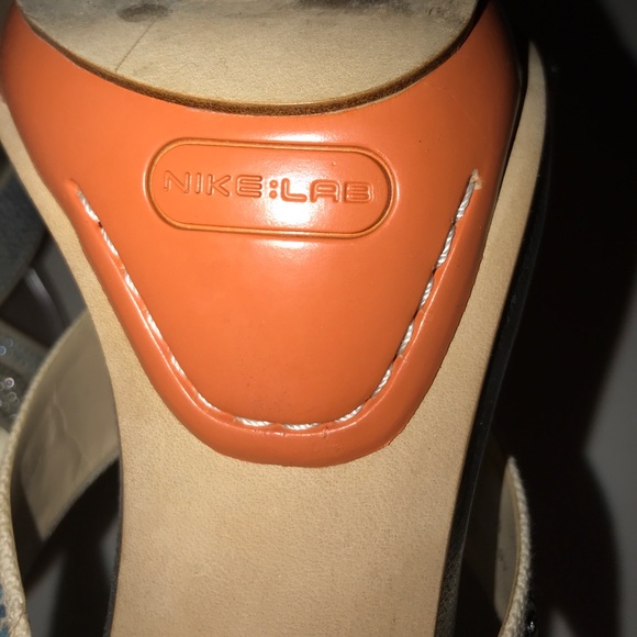 G Series Cole Haan shoes with beautiful crystals - Picture 4 of 8