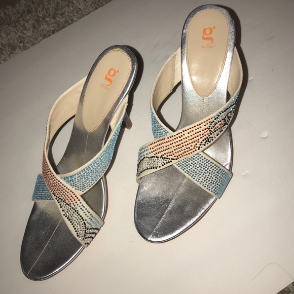 G Series Cole Haan shoes with beautiful crystals - Picture 6 of 8