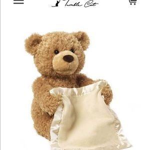 Meet your Posher, Demetria