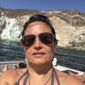 Meet your Posher, Beth