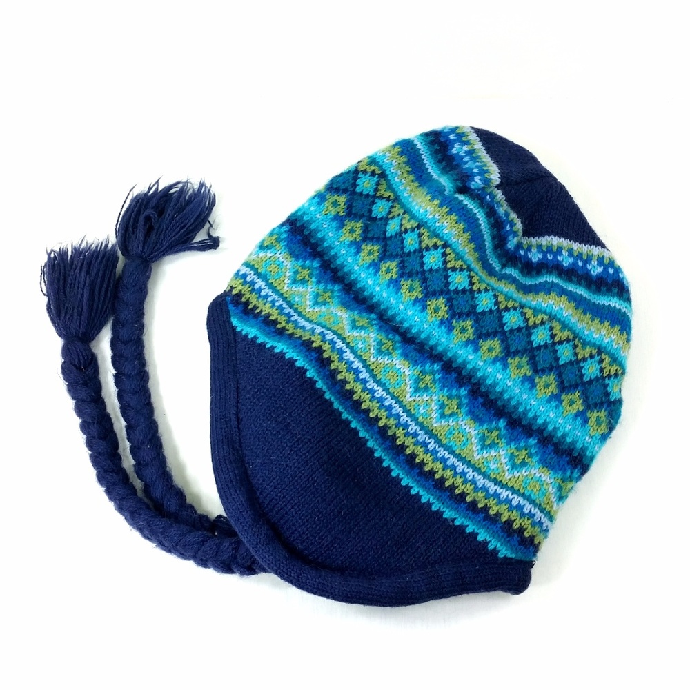 Fun, boho winter hat in turquoise & blue