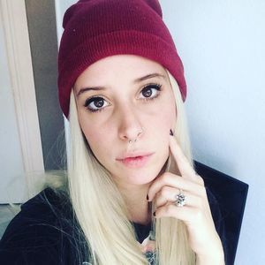 Meet your Posher, Fati