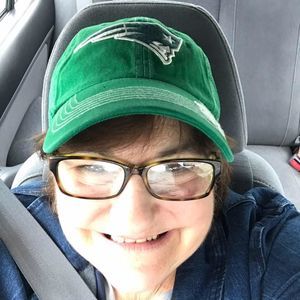 Meet your Posher, Phyllis