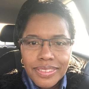 Meet your Posher, Desiree