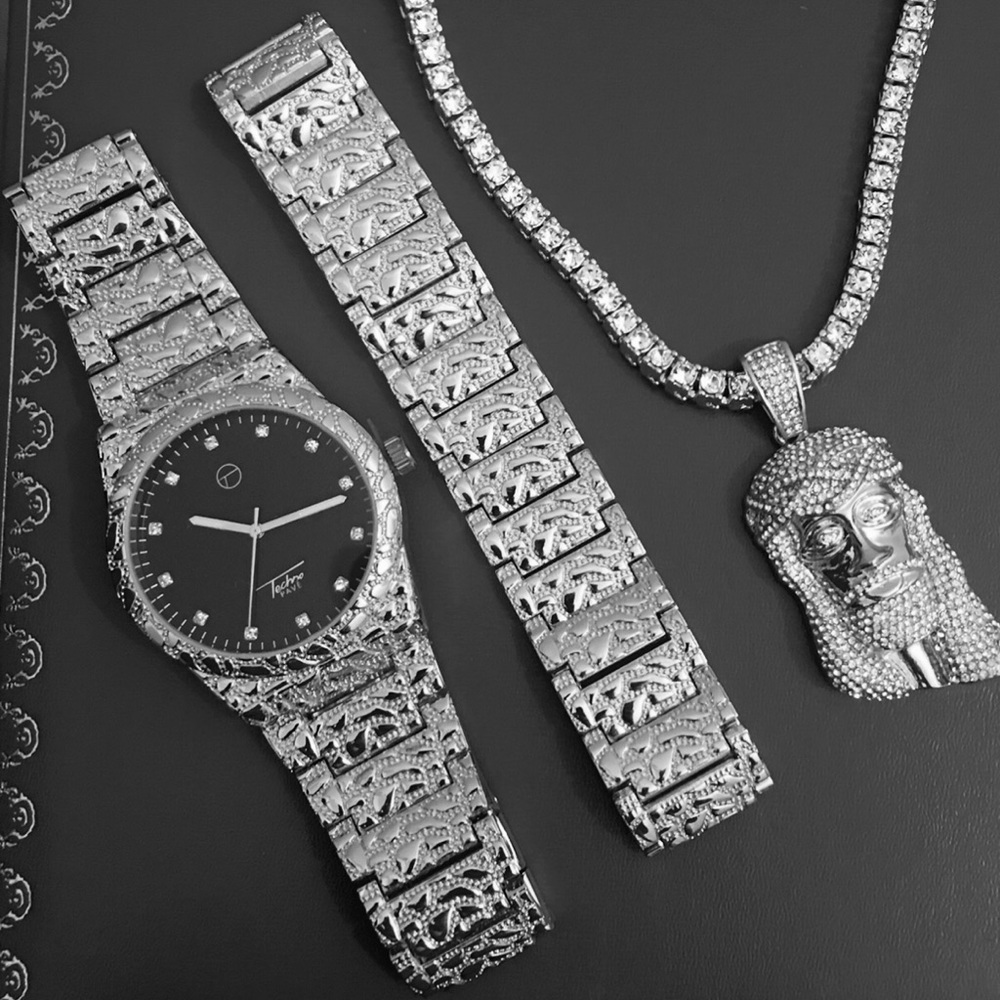 Men’s Silver Finished Watch&Braclet&JESUS Pendant