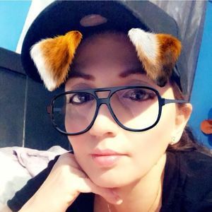 Meet your Posher, Sonia